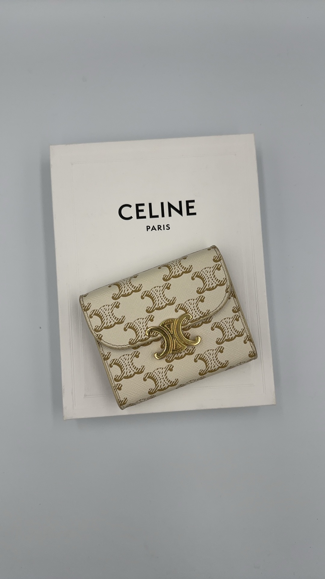 CELINE セリーヌ スモール フラップウォレット トリオンフ 三つ折り財布 ミニウォレット レディース 中古