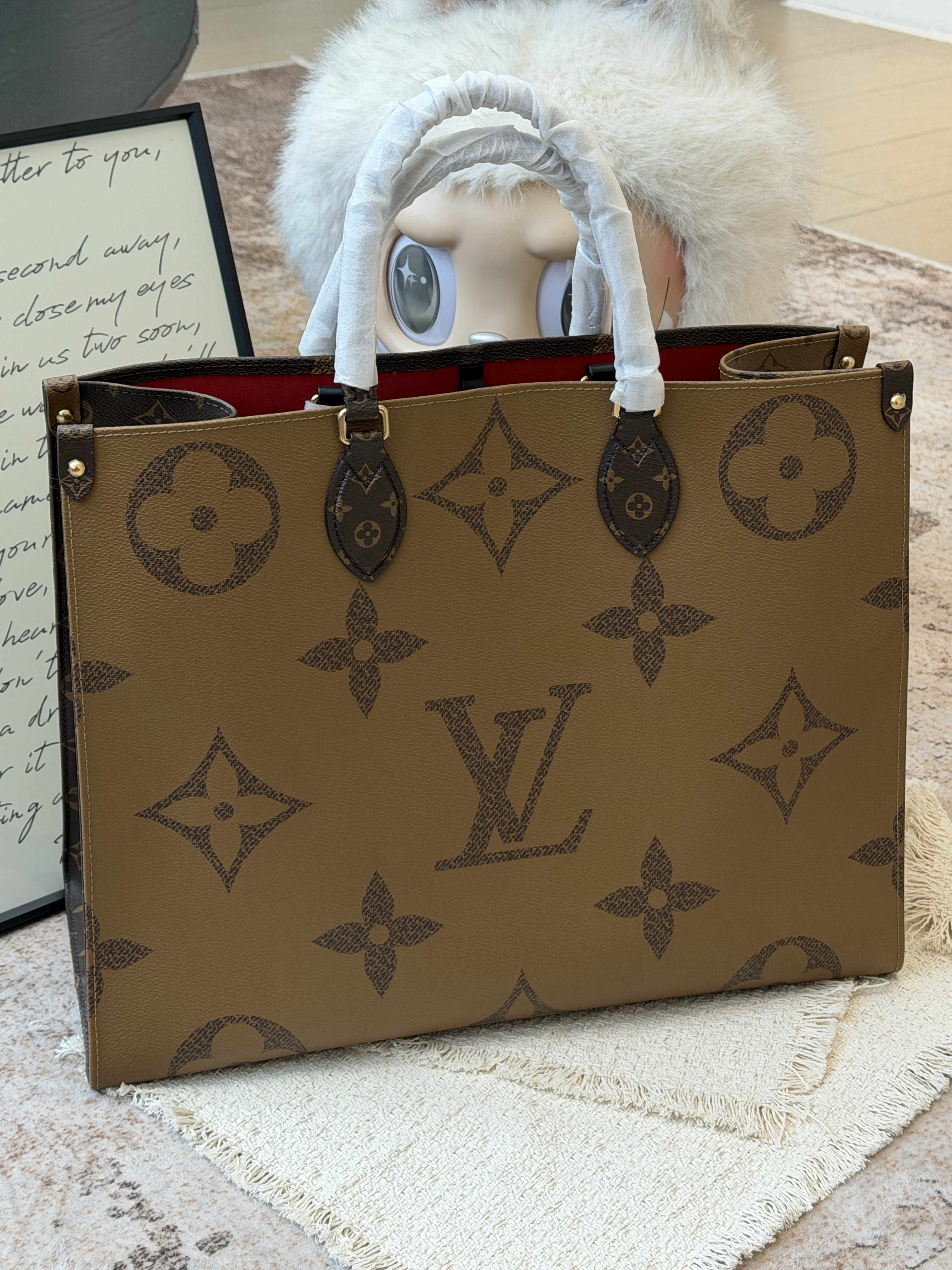 LV onthego 老花大号   芯片款 附件：尘袋